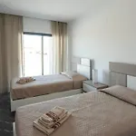 아파트 Sunset House