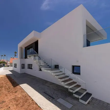 Sunset House * 빌라도비스포