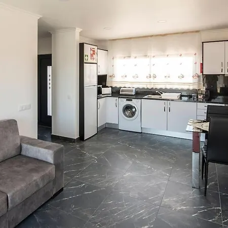 Sunset House * ヴィラ・ド・ビスポ